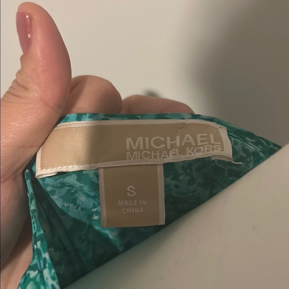 Michael Kors Patterned Sleeveless Top - Picture 2 of 5